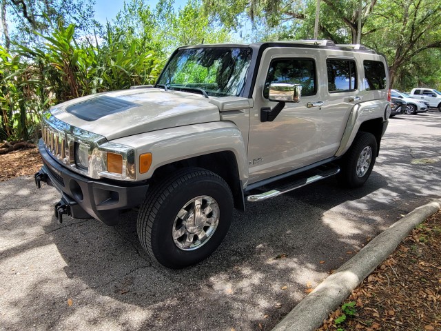 BUY HUMMER H3 2006  LOW MILES!! SWEET RIDE!!  S.A.S. WE FINANCE!!, Selective Auto Source
